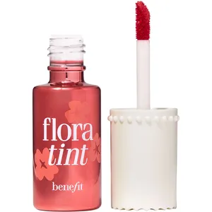 Desert Rose-Tinted Lip & Cheek Stain - Longwearing, Smudge-Proof Color for Luscious Lips & Cheeks