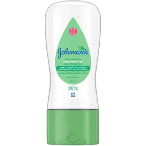Johnson's Baby Oil Gel with Aloe Vera & Vitamin E for Moisturizing Baby Skin