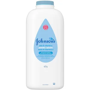 Johnson's Baby Powder with Aloe Vera & Vitamin E - Gentle Cornstarch Formula for Soft Skin
