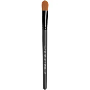 Maximum Coverage Concealer Brush - Black for Full Coverage Perfection