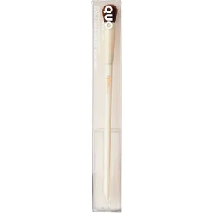 Quo Beauty Concealer & Shadow Brush - Compact Buffing Tool for Flawless Blending - Cruelty-Free