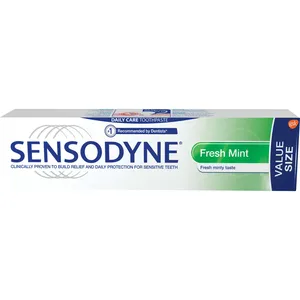 Sensodyne Daily Sensitivity Toothpaste Fresh Mint 135ml - Relief for Sensitive Teeth, Freshens Breath