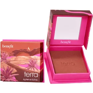 WANDERful World Blushes by Benefit Cosmetics - Silky Soft Golden Brick-Red Powder Blush