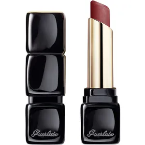 </strong> Apply KissKiss Liplift primer to smooth and prepare your lips for long-lasting makeup.</td>
    </tr>
    <tr>
        <td><strong>